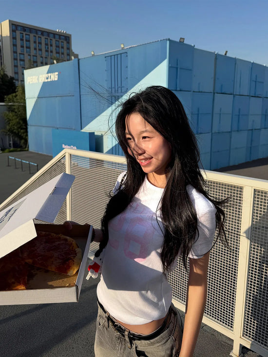 Tonngirls Vintage Print T-shirt Women Short Sleeve White Graphic Tops Japanese 2000s Y2k Crop Tops American Retro Tshirts Summer