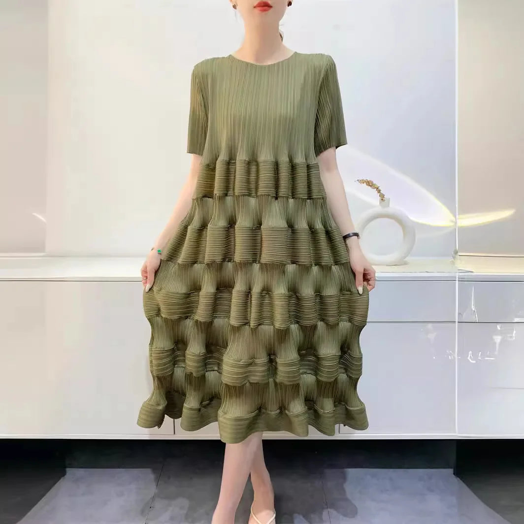 Miyake Pleated Dress Women's 2024 Spring New Fashion Design Solid Color Loose Large Size High Waist Splicing Cake Skirt