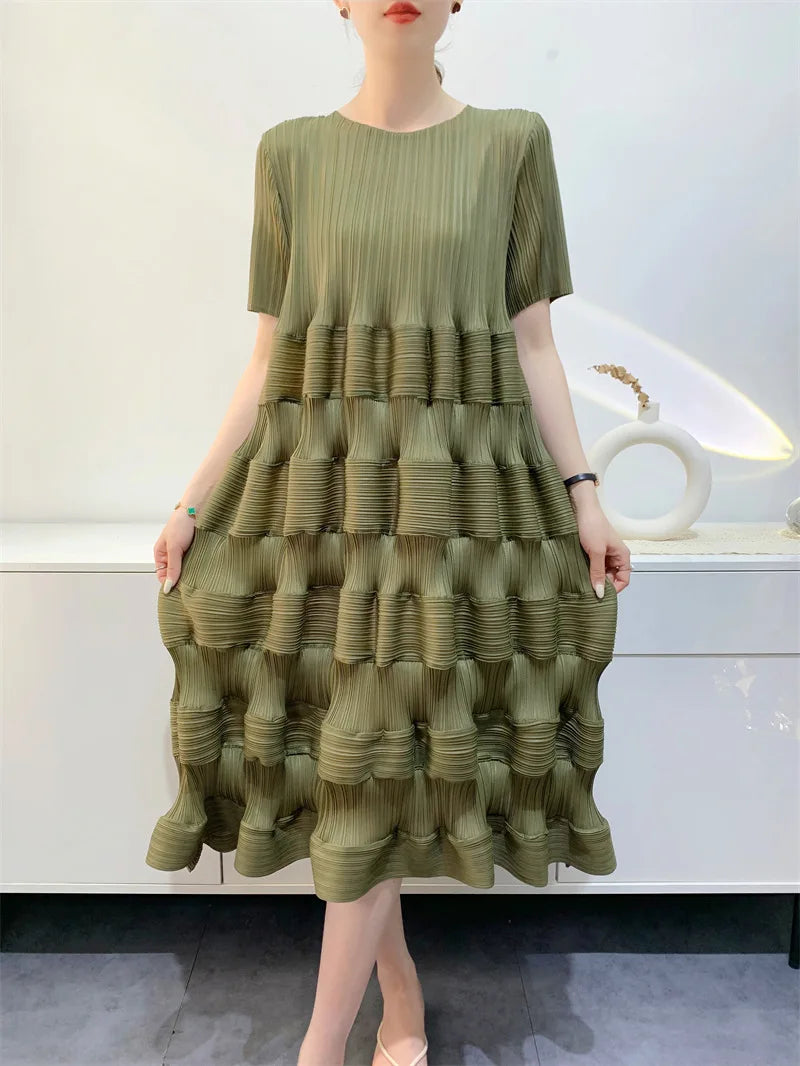 Miyake Pleated Dress Women's 2024 Spring New Fashion Design Solid Color Loose Large Size High Waist Splicing Cake Skirt